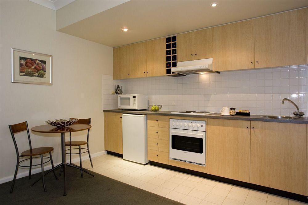 Apartments On Flemington Melbourne Exterior photo